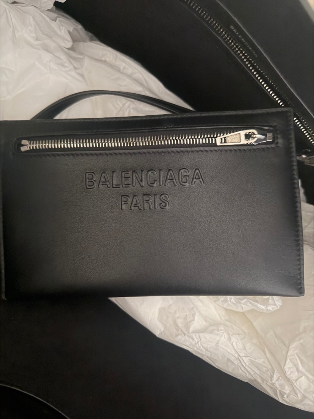 BALENCIAGA Mary Kate Medium Tote - Black - NWT - Picture 6 of 10